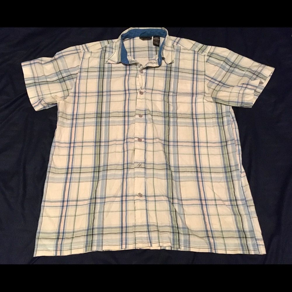 Highland L button down tee 🤩